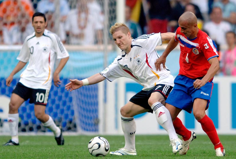 向余望谈冲超：感谢球迷和教练团队这一年的努力，我们做到了