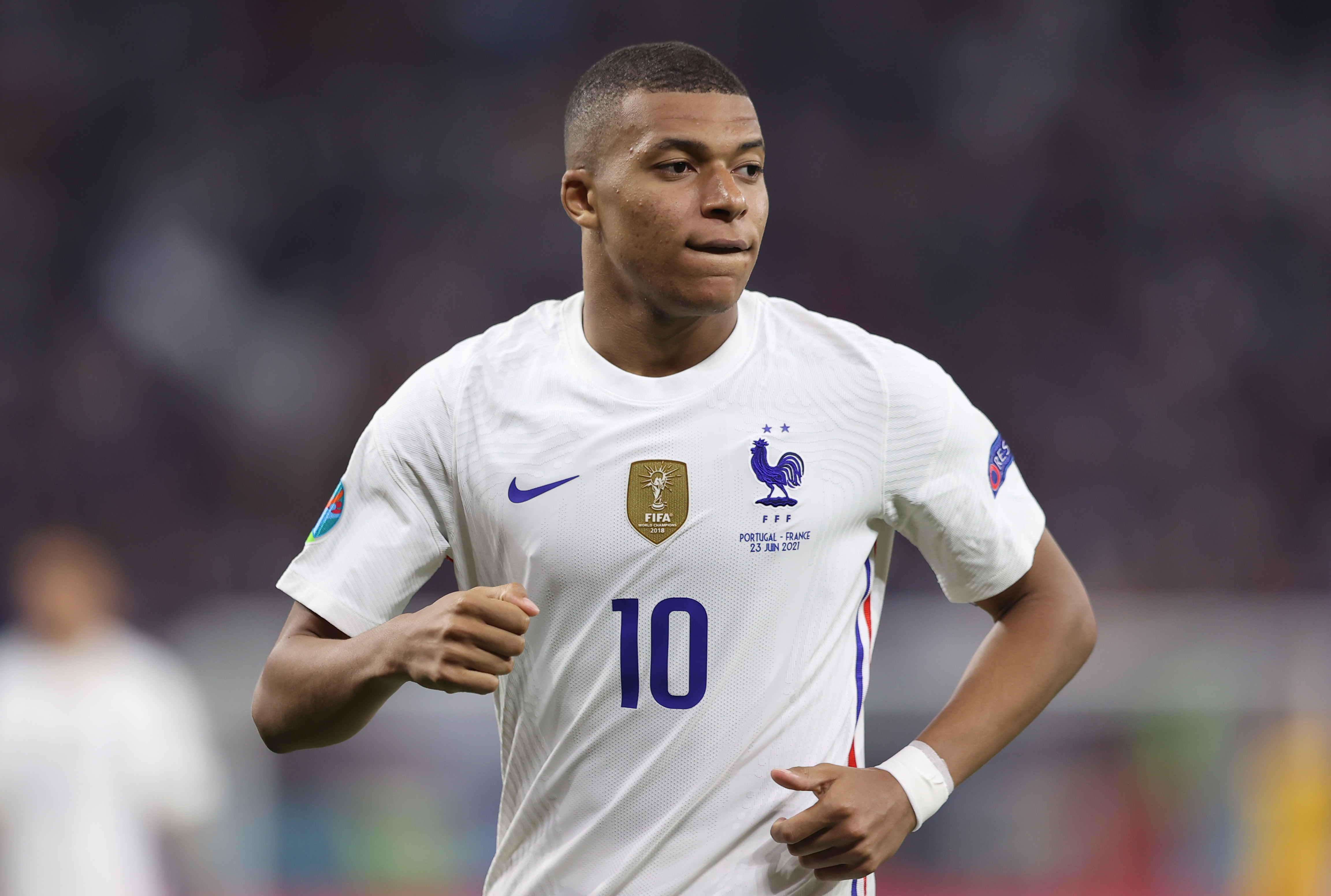 商业代言战